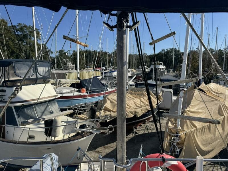 1986 Marine Trader 34 Double Cabin