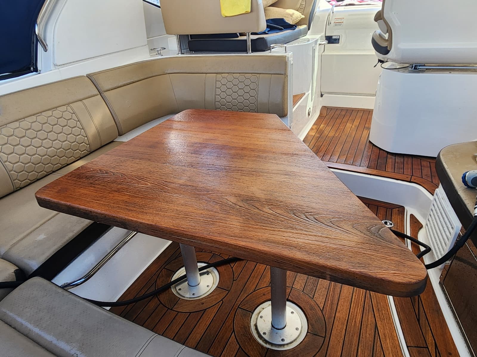 2019 Sea Ray Coupe