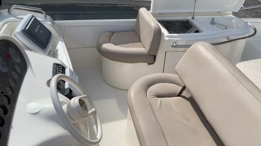 1999 Azimut 58