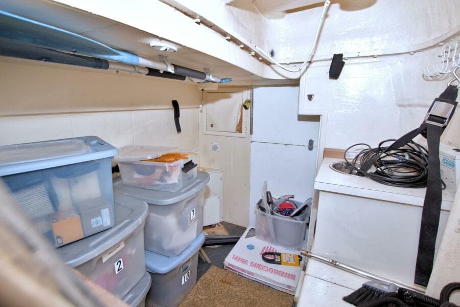2005 Neptunus 62 Flybridge