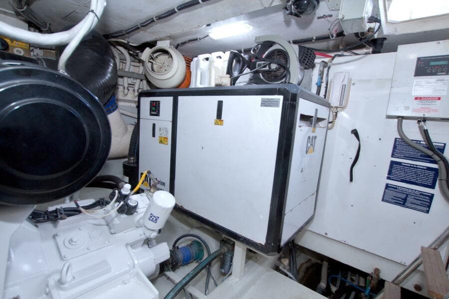 2005 Neptunus 62 Flybridge