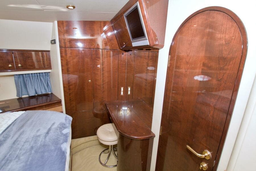 2005 Neptunus 62 Flybridge