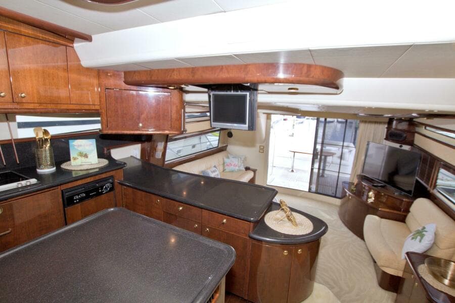 2005 Neptunus 62 Flybridge