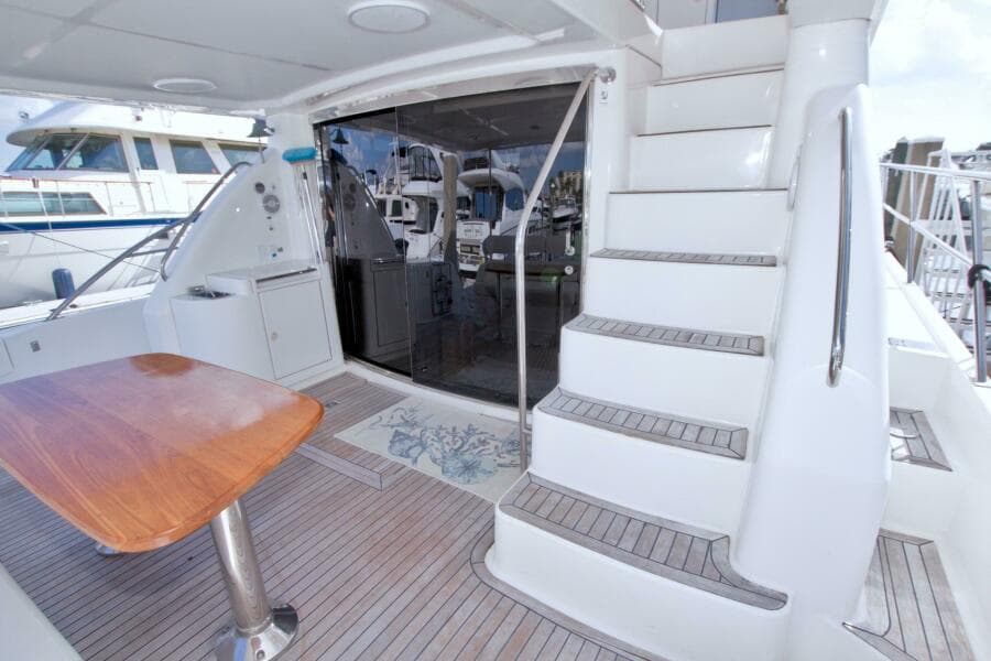 2005 Neptunus 62 Flybridge