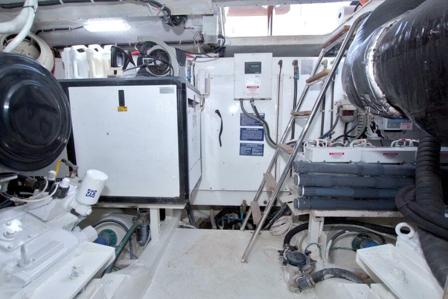 2005 Neptunus 62 Flybridge
