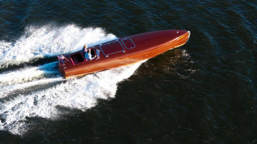 1998 Custom 30 Gentleman's Racer
