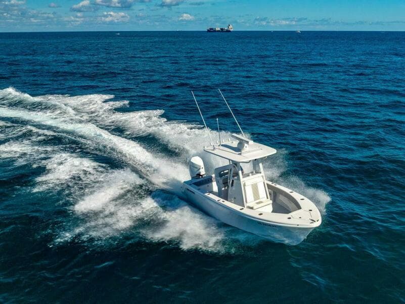 2027 Reef Runner 230