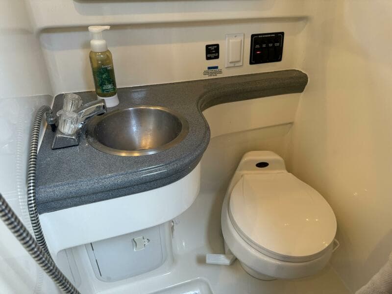 2002 Wellcraft Martinique 2600