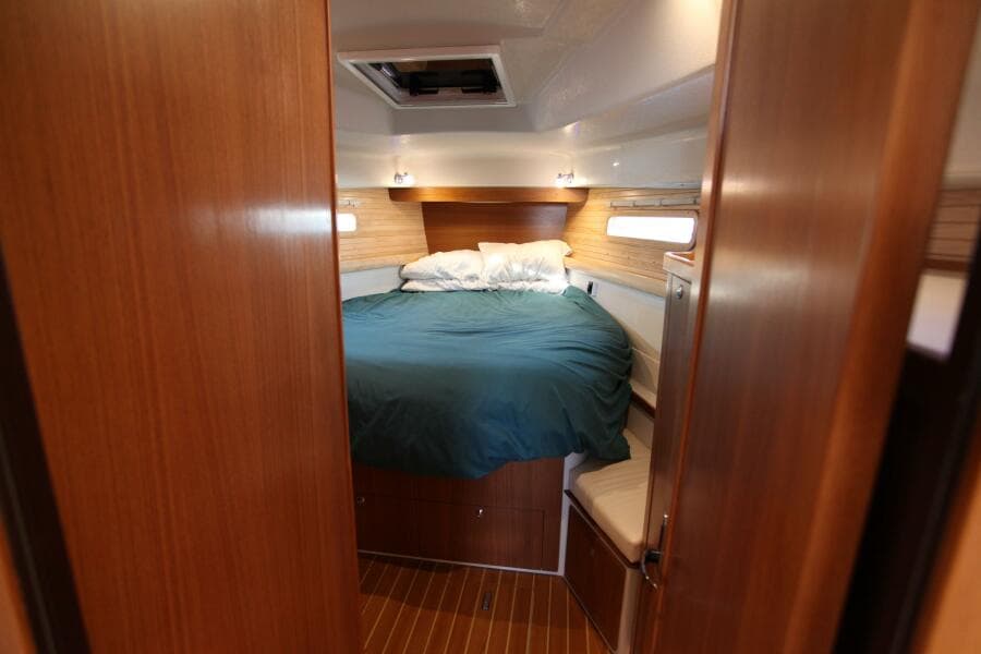 2025 Catalina 426