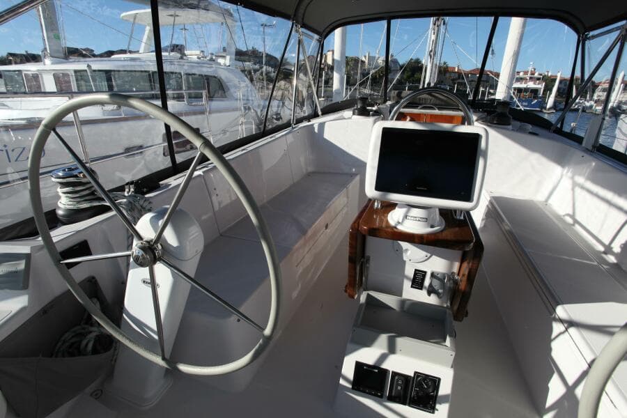 2025 Catalina 426