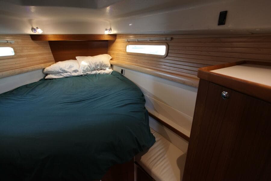 2025 Catalina 426