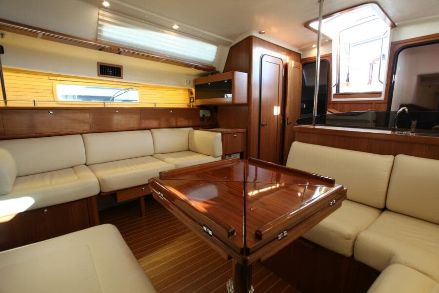 2025 Catalina 426