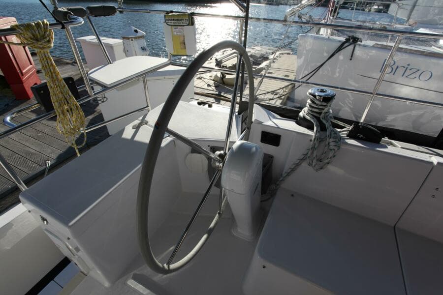 2025 Catalina 426