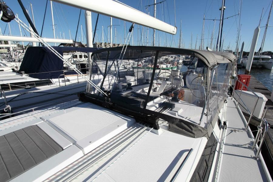 2025 Catalina 426