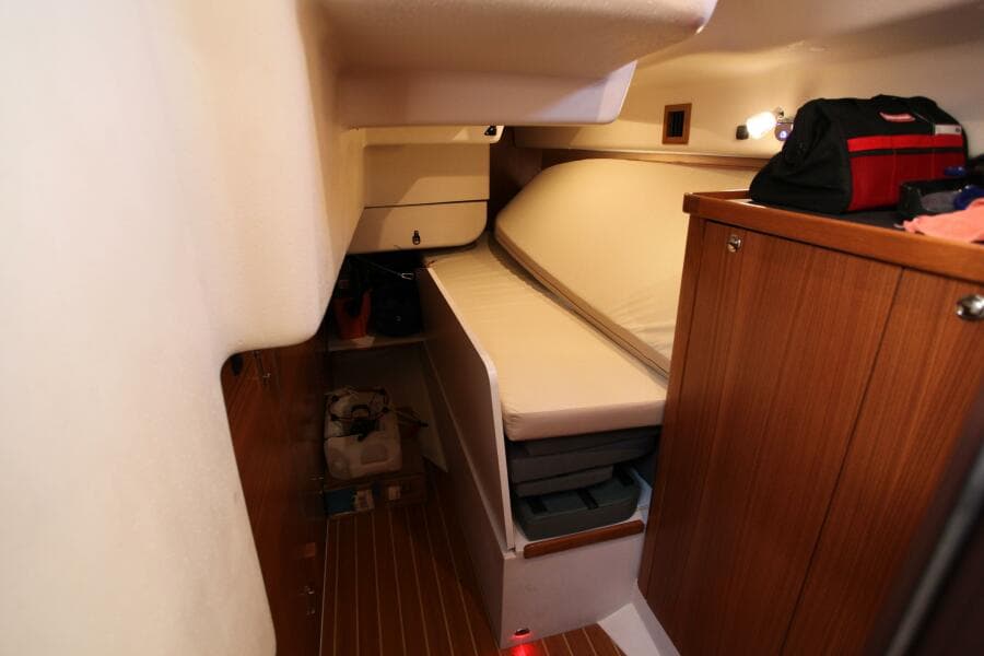 2025 Catalina 426