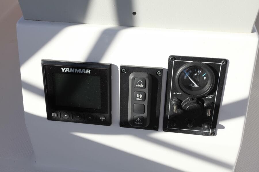 2025 Catalina 426