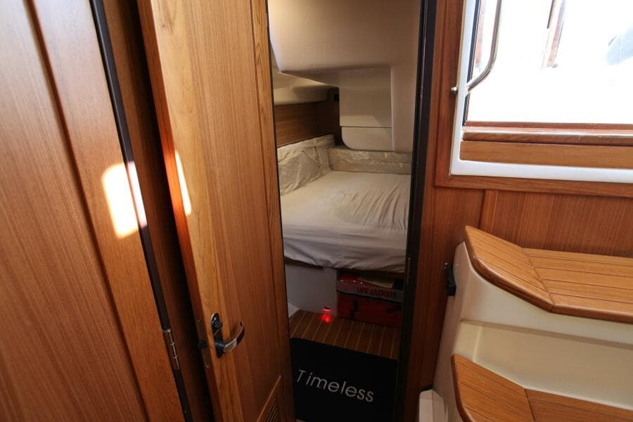 2025 Catalina 426