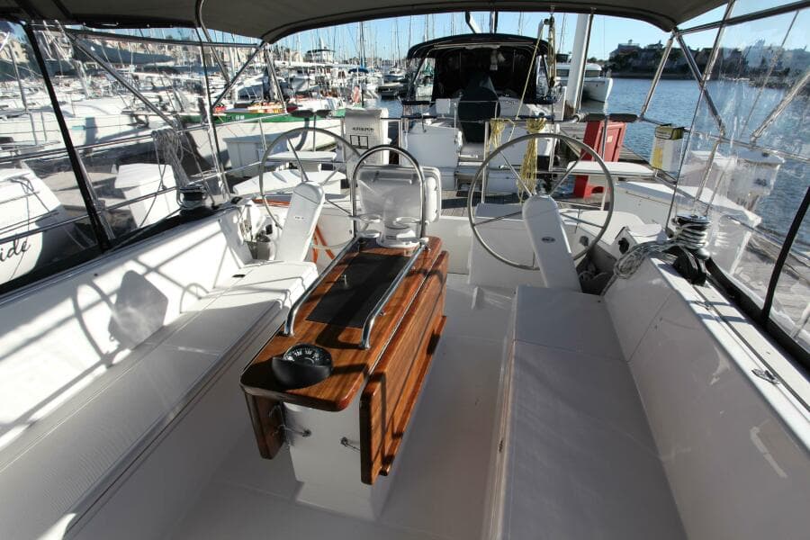 2025 Catalina 426