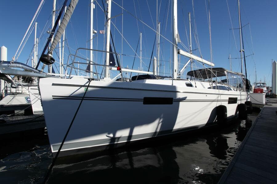 2025 Catalina 426