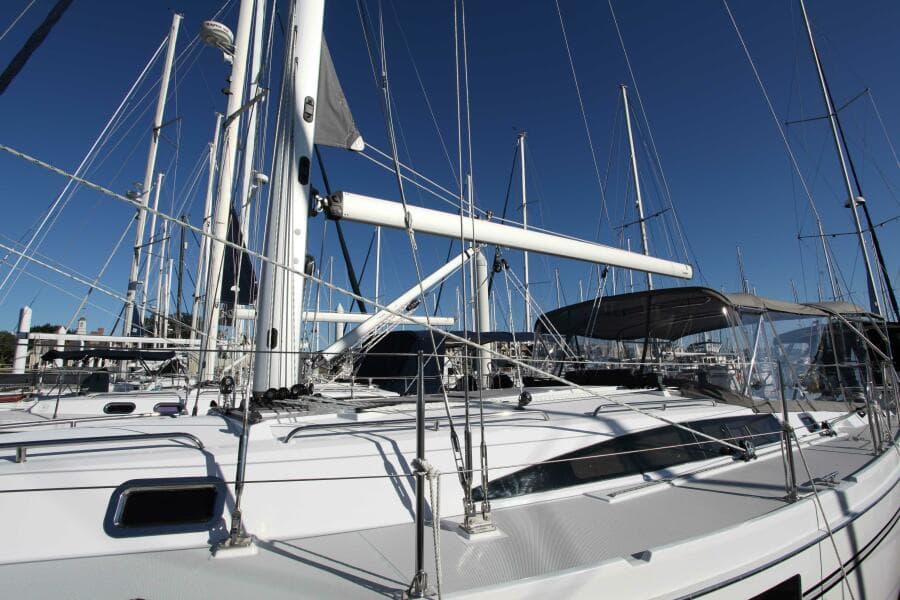 2025 Catalina 426