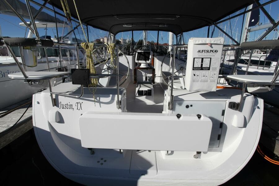 2025 Catalina 426