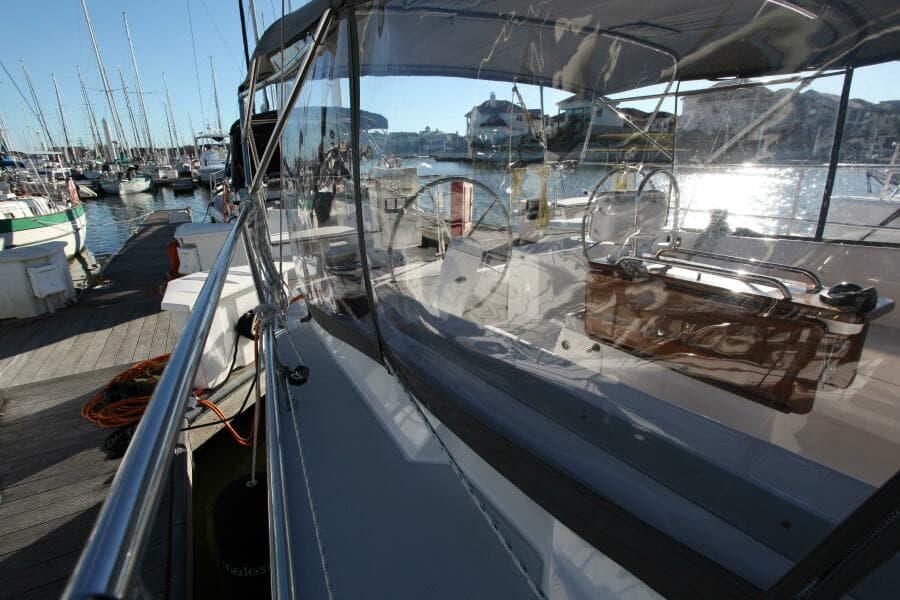 2025 Catalina 426