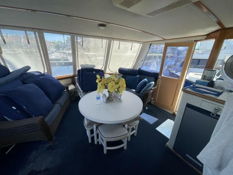 1969 Chris-Craft 47 Commander