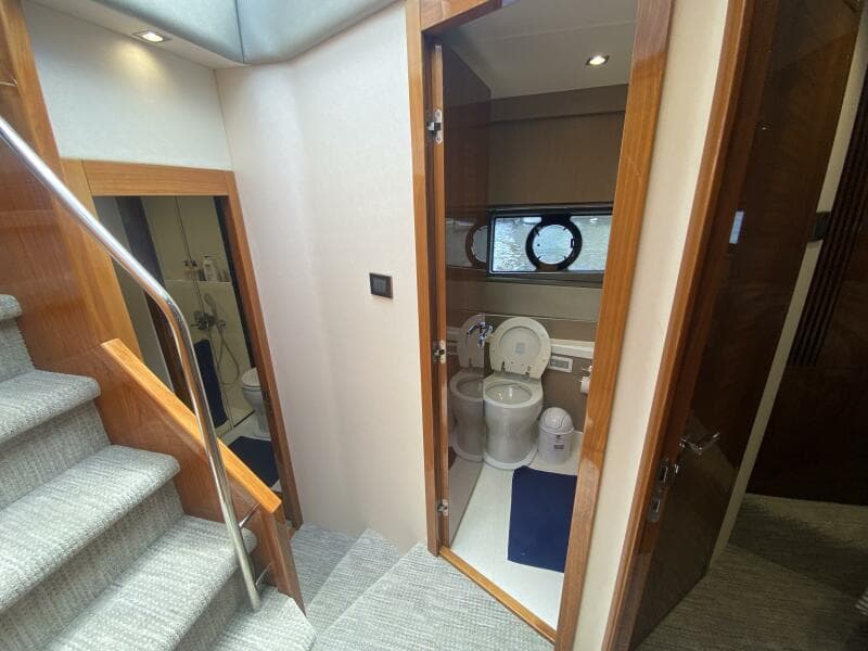 2017 Sunseeker 52 Manhattan