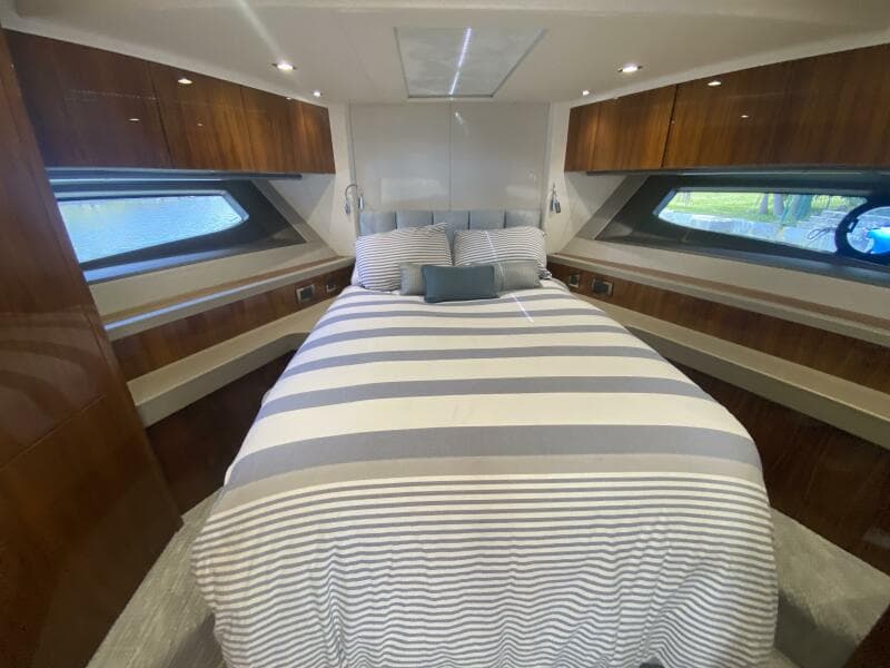 2017 Sunseeker 52 Manhattan