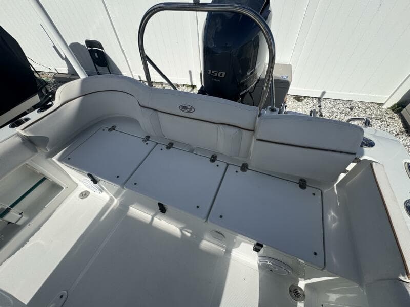 2021 Sea Hunt Ultra 219