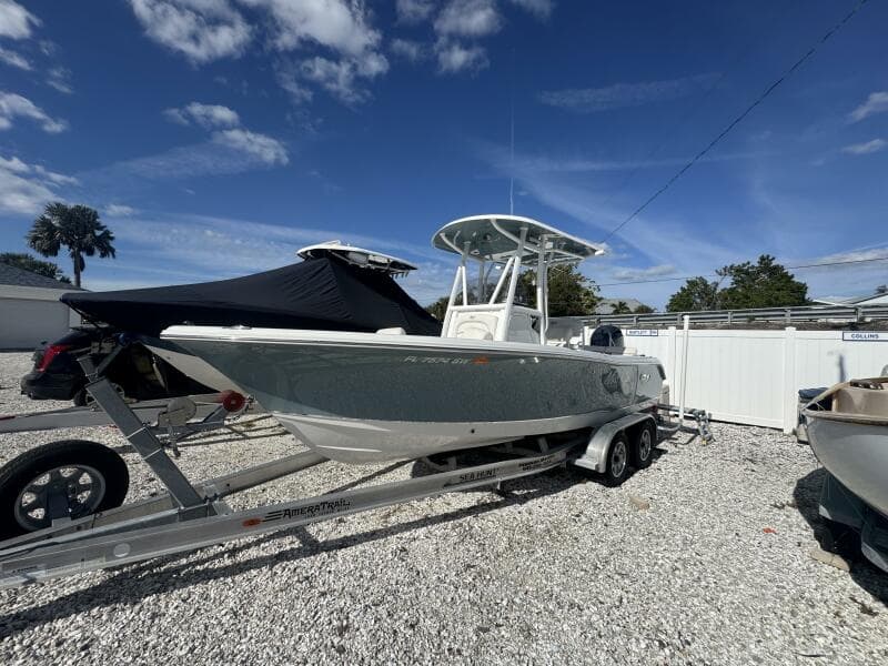 2021 Sea Hunt Ultra 219
