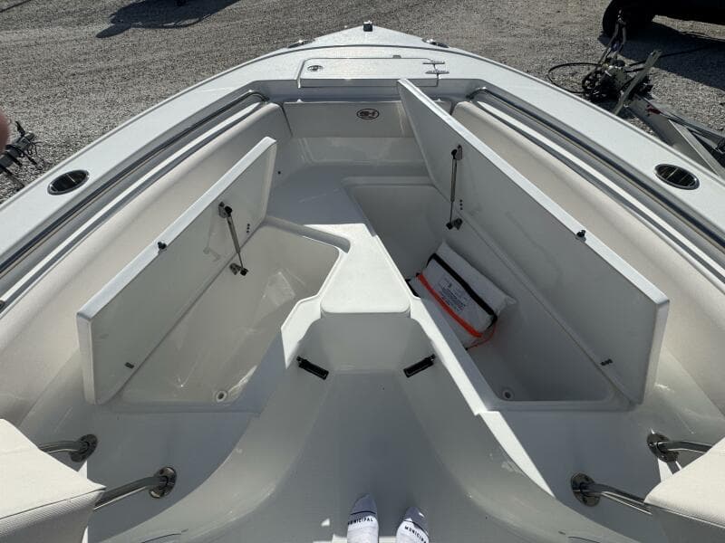 2021 Sea Hunt Ultra 219