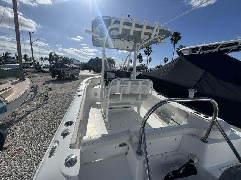 2021 Sea Hunt Ultra 219