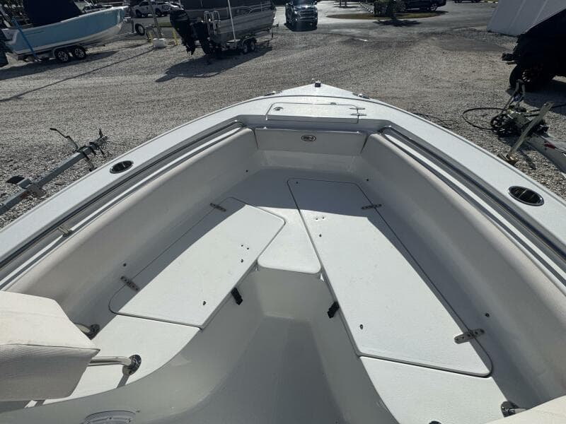 2021 Sea Hunt Ultra 219