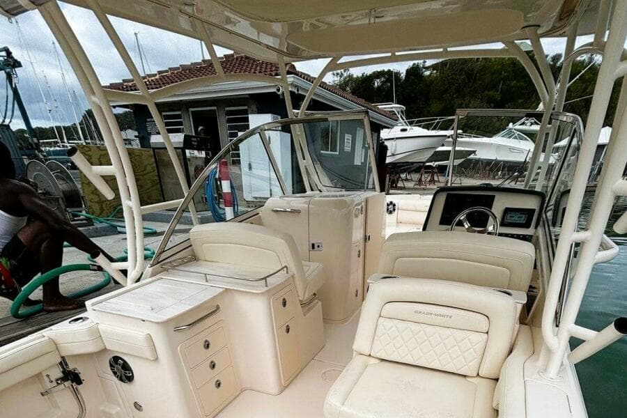 Grady White Freedom 285 Antigua Barbuda Sint Maarten Caribbean