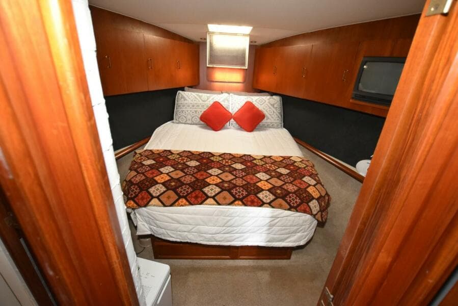 1993 Ocean Yachts 44 Motoryacht