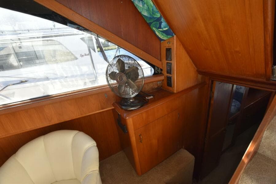1993 Ocean Yachts 44 Motoryacht