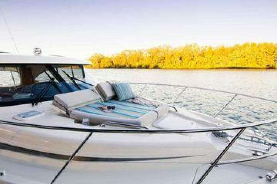 Bow Deck Seating