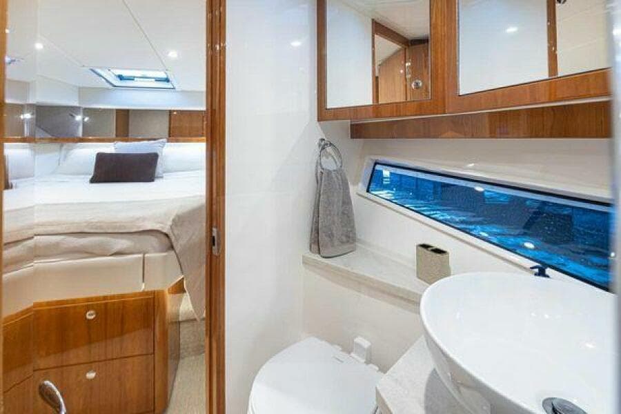 Owners Stateroom Head