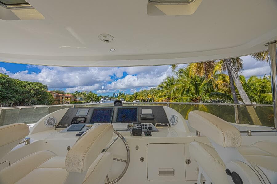 2010 Ocean Alexander 74 Motoryacht