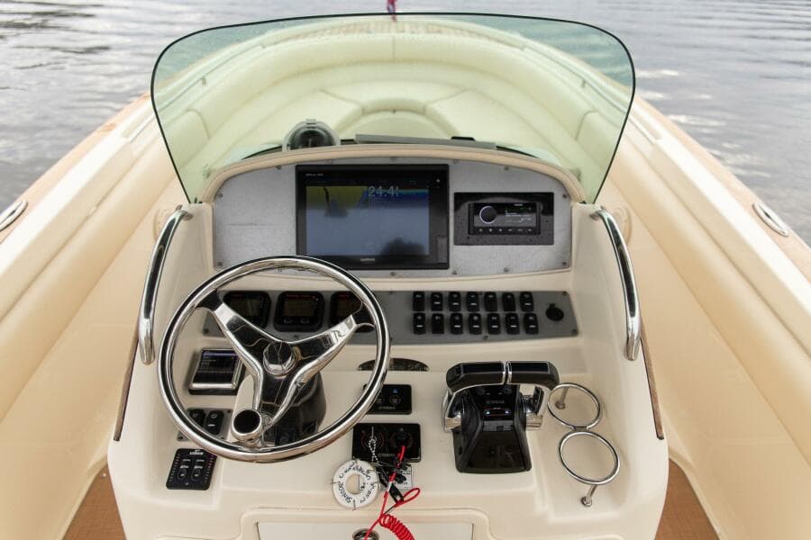 2016 Chris-Craft 