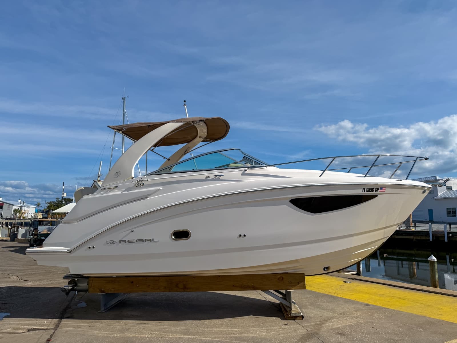 2020 Regal 26 Express