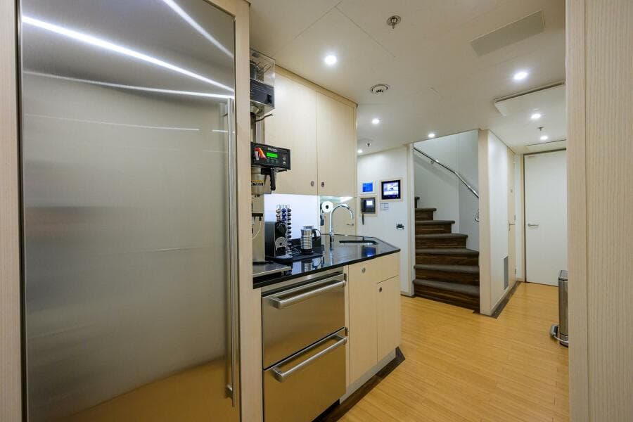 Lower Pantry