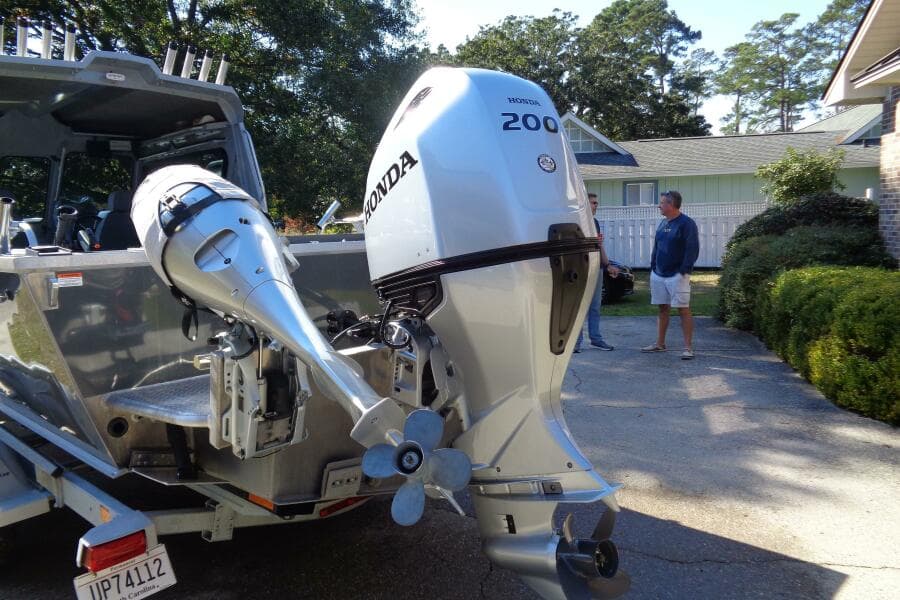 2022 Hewes 210 Sea Runner ET HT