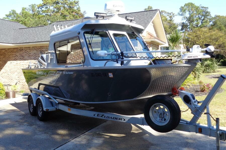 2022 Hewes 210 Sea Runner ET HT