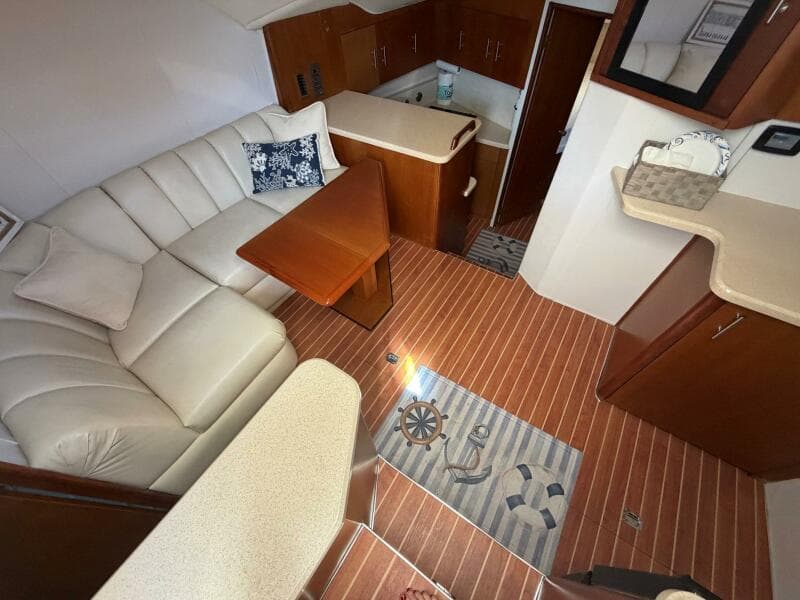 2001 Ocean Yachts 40 Express Bridge