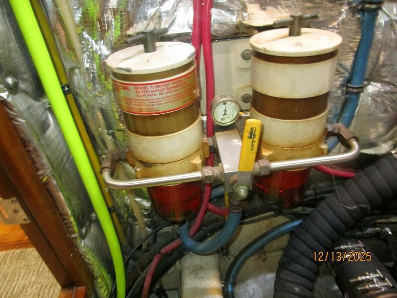 60' Jefferson port Racor fuel filters
