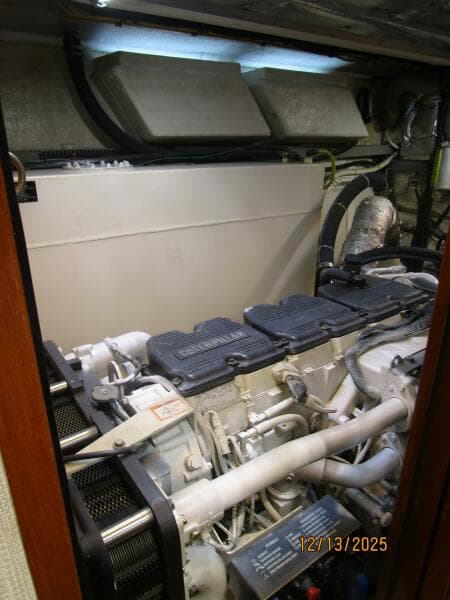 60' Jefferson starboard engine room