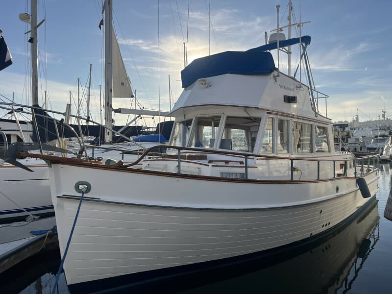 1979 Grand Banks 36