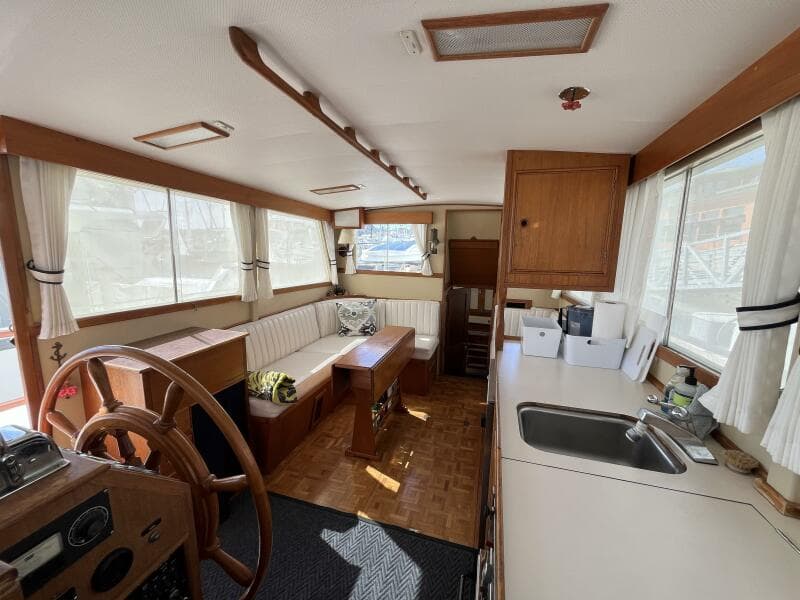 1979 Grand Banks 36